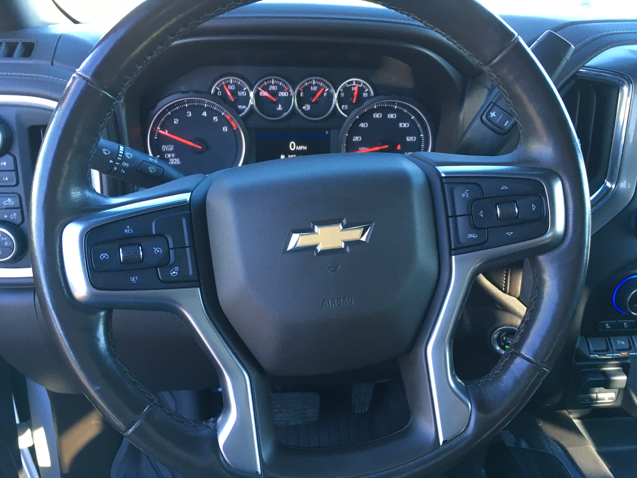 Chevrolet Silverado 1500 LTZ Crew Cab 4WD 2021