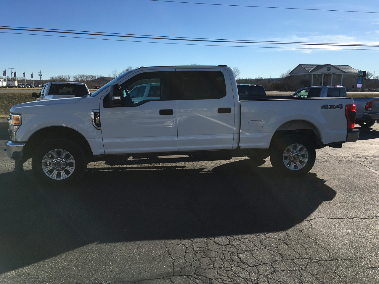 Ford F-250 SD XLT Crew Cab 4WD 2021