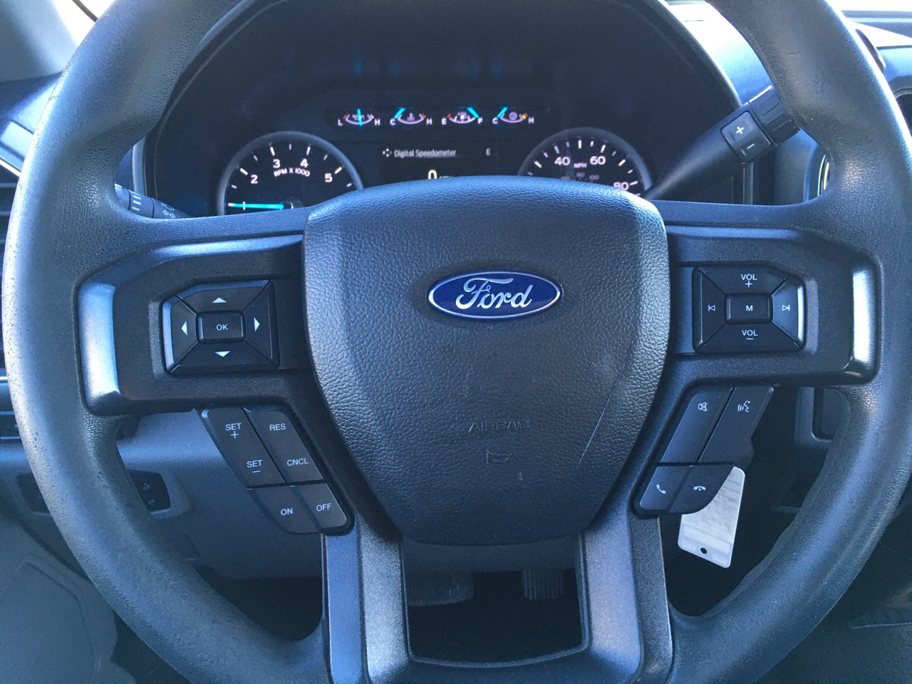 Ford F-250 SD XLT Crew Cab 4WD 2021