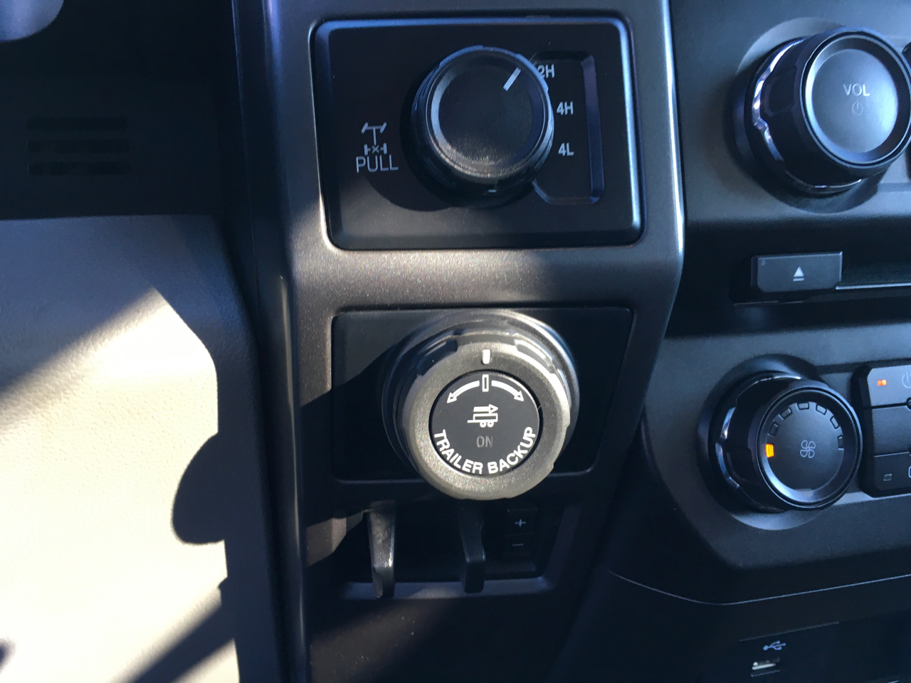 Ford F-150 XLT SuperCrew 5.5-ft. Bed 4WD 2018