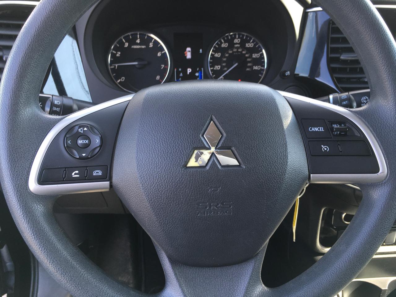 Mitsubishi Outlander ES 2WD 2018