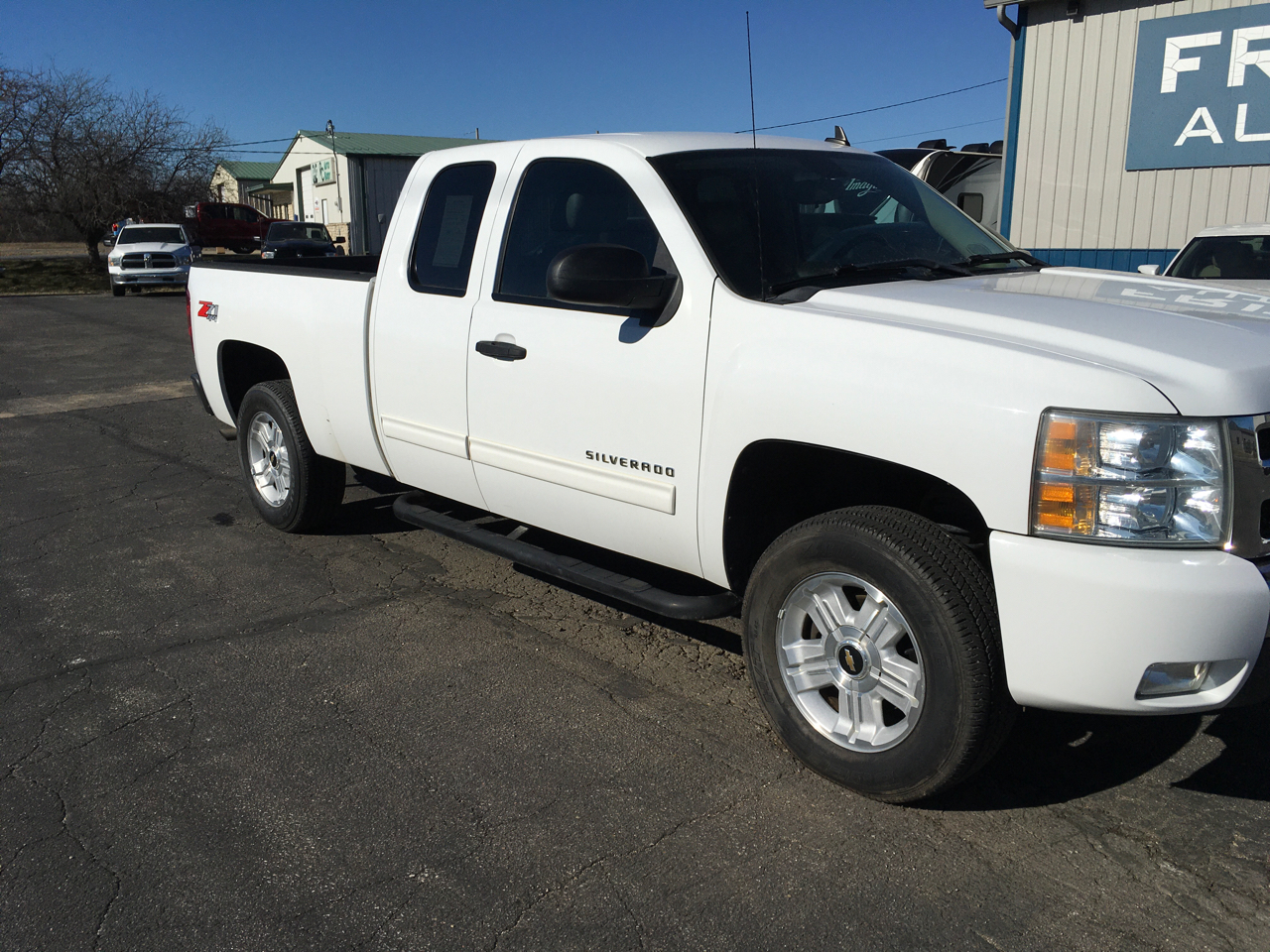 Chevrolet Silverado 1500 LT Ext. Cab 4WD 2011