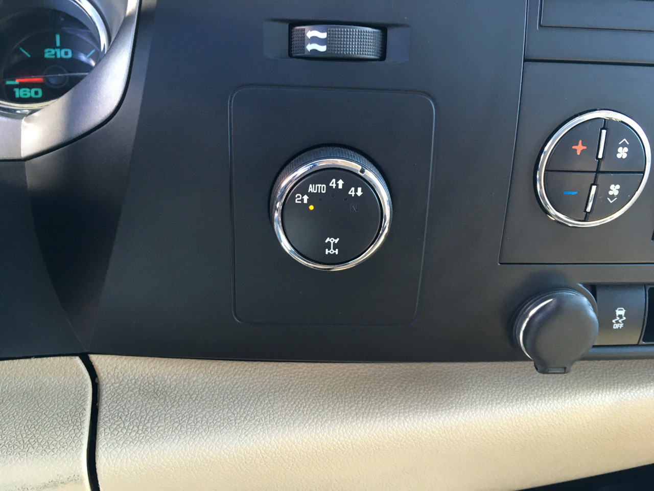 Chevrolet Silverado 1500 LT Ext. Cab 4WD 2011