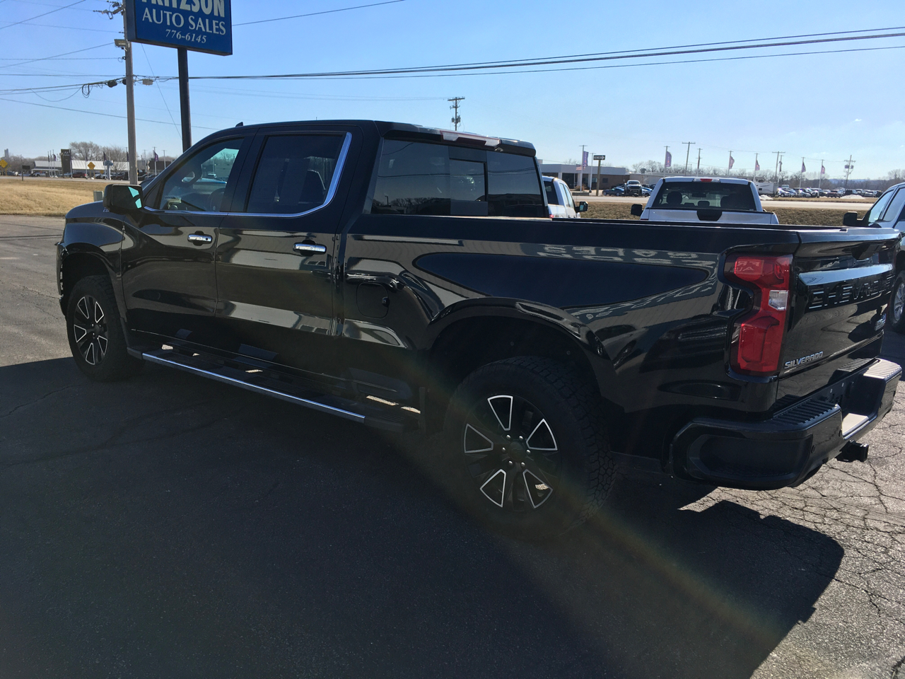 Chevrolet Silverado 1500 High Country Crew Cab 4WD 2019