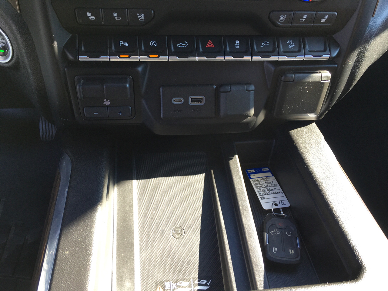 Chevrolet Silverado 1500 High Country Crew Cab 4WD 2019