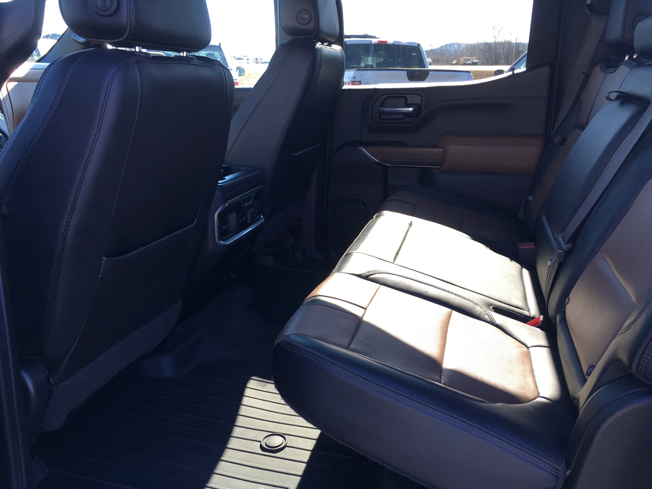 Chevrolet Silverado 1500 High Country Crew Cab 4WD 2019