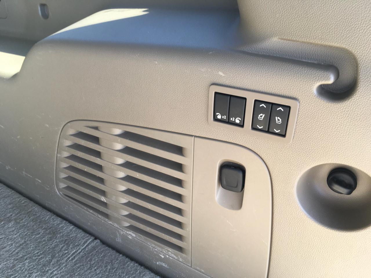 Chevrolet Suburban LT 4WD 2017