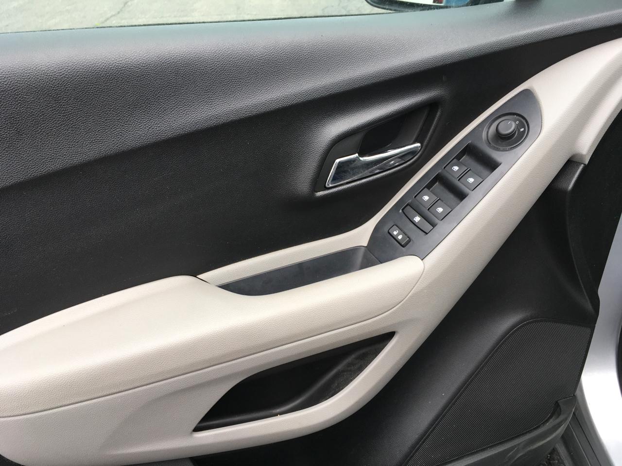 Chevrolet Trax LS FWD 2015