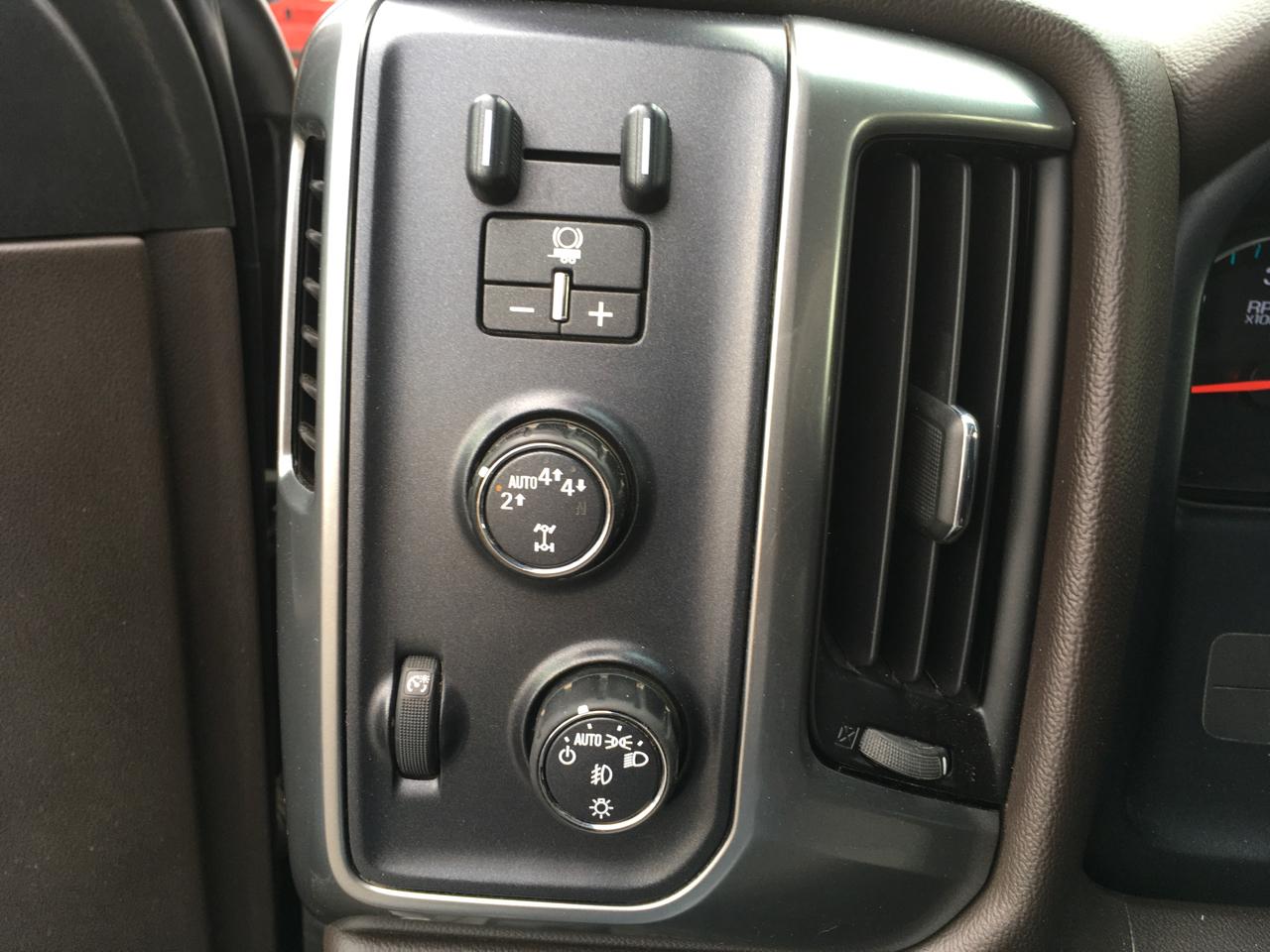 Chevrolet Silverado 1500 LT Crew Cab 4WD 2017