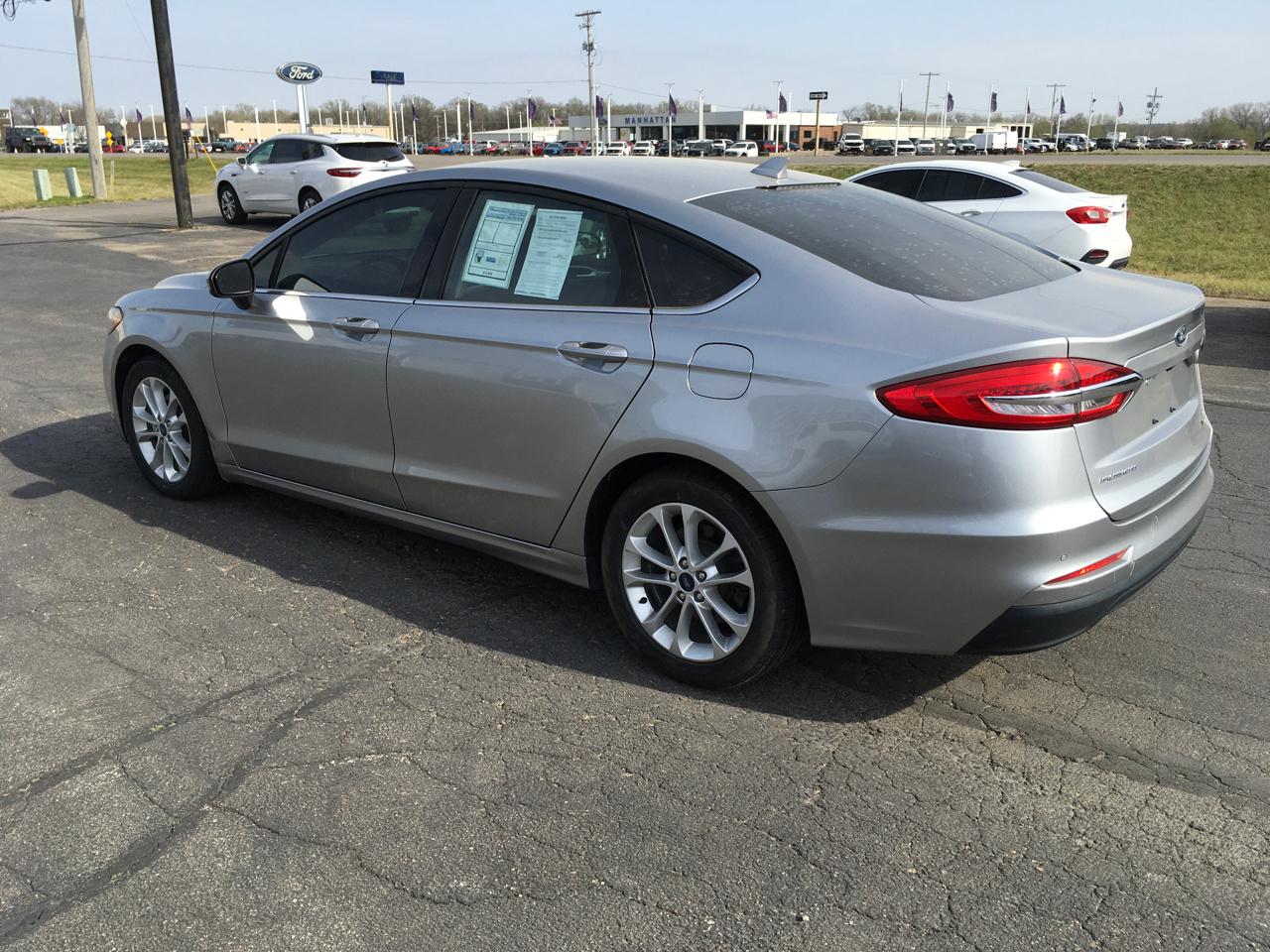 Ford Fusion SE 2020