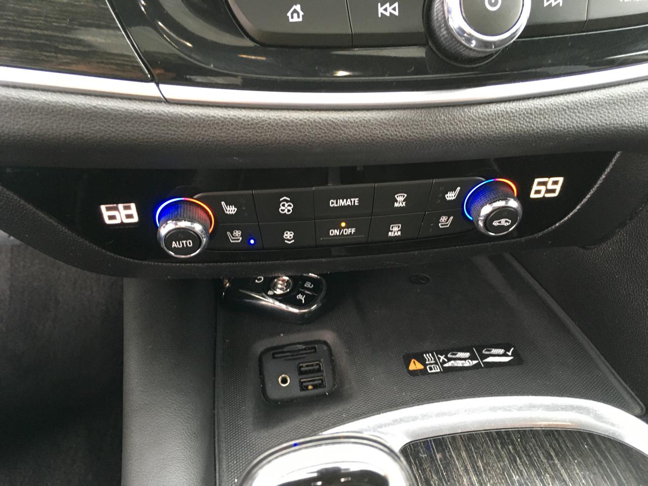 Buick Enclave Avenir AWD 2020