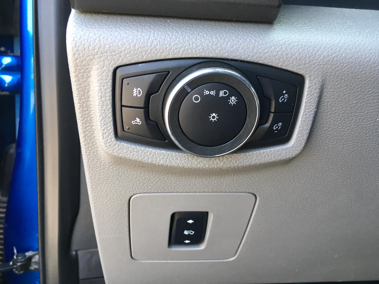 Ford F-150 XLT SuperCrew 5.5-ft. Bed 4WD 2016