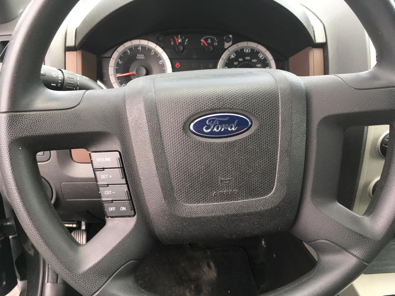 Ford Escape XLT 2WD V6 2008