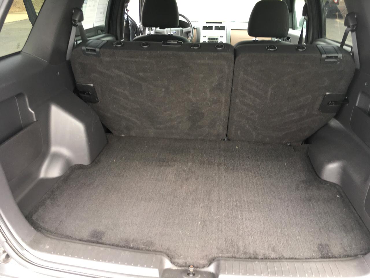 Ford Escape XLT 2WD V6 2008