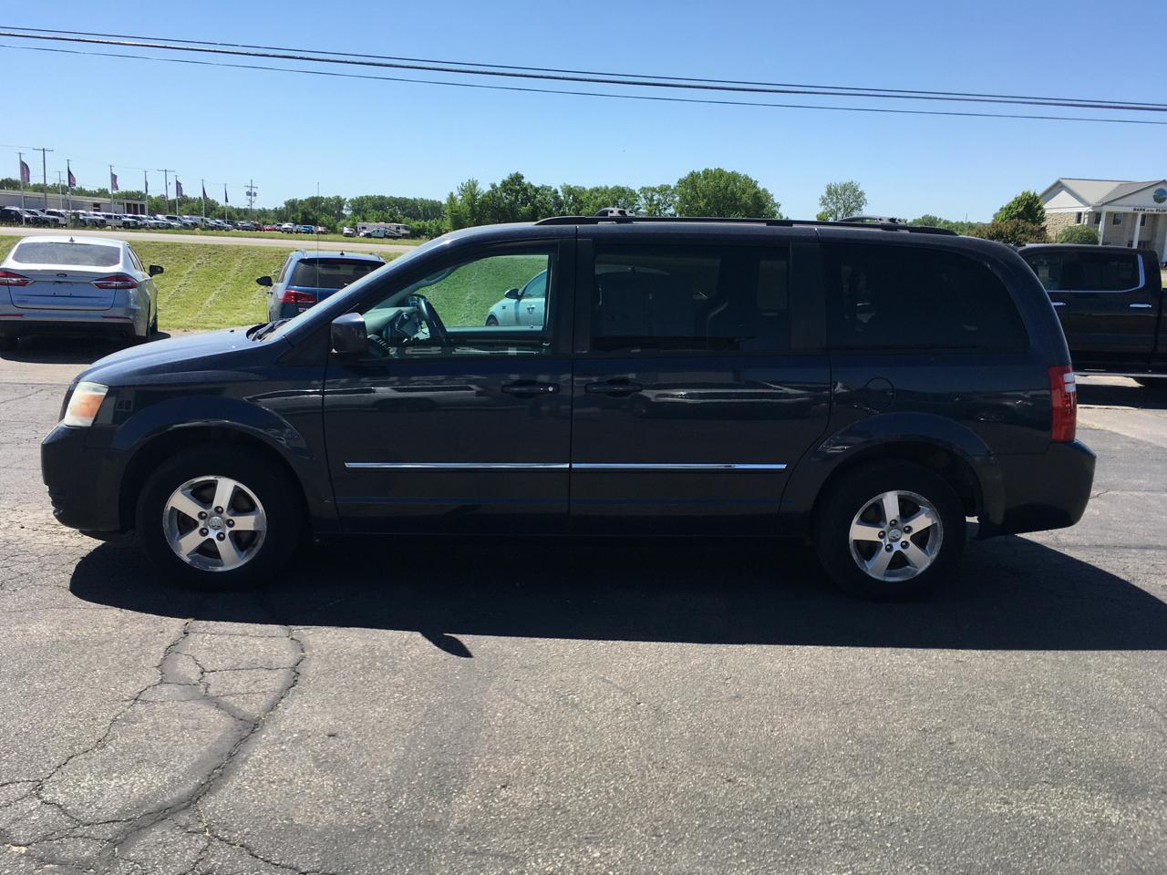 Dodge Grand Caravan SXT 2009