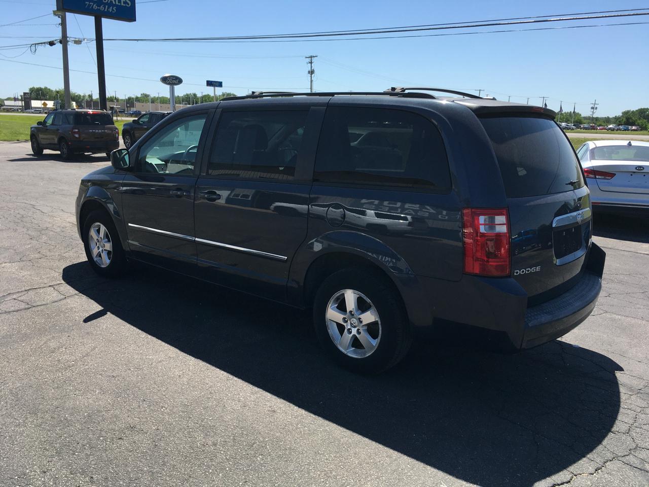 Dodge Grand Caravan SXT 2009