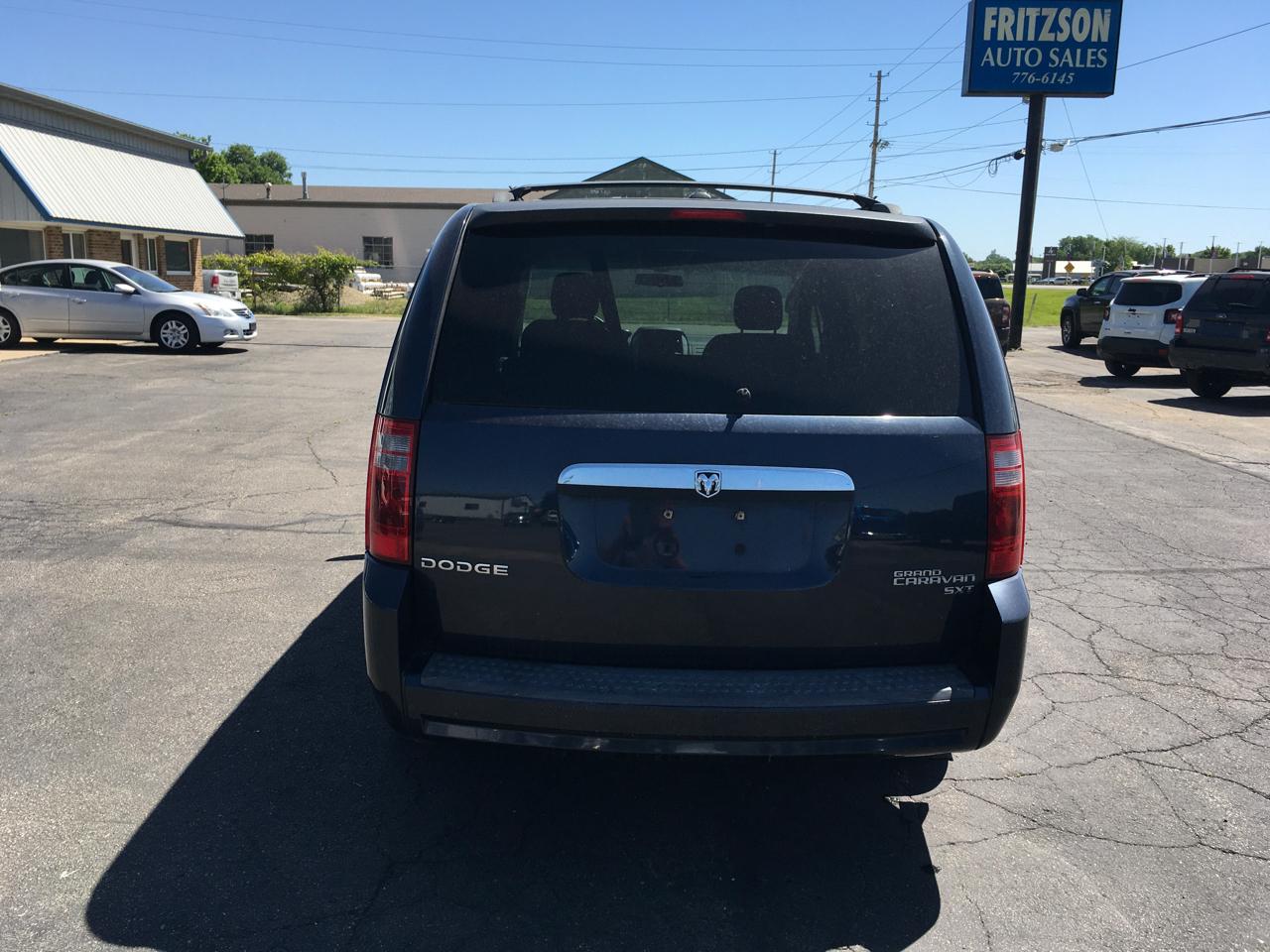 Dodge Grand Caravan SXT 2009