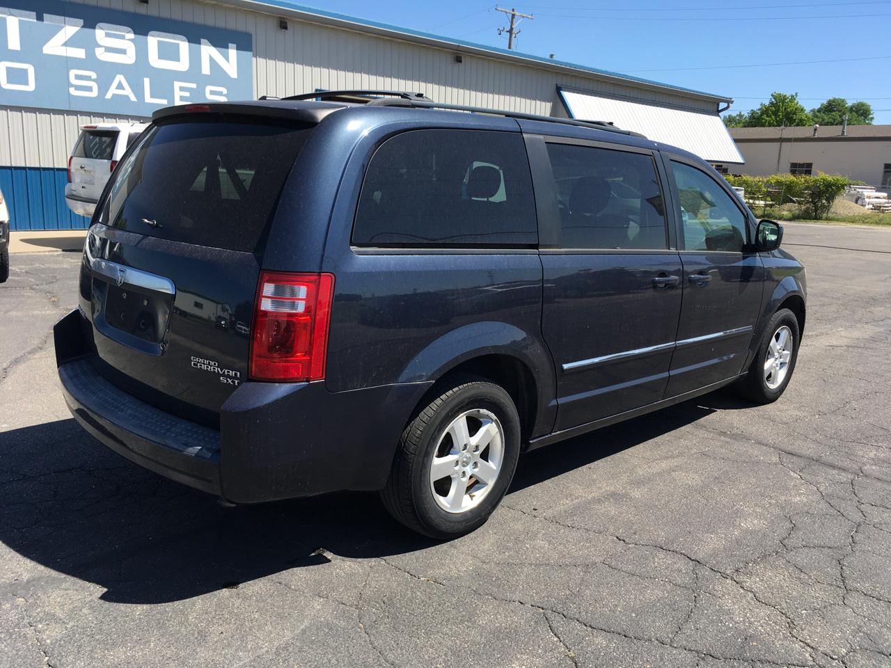 Dodge Grand Caravan SXT 2009