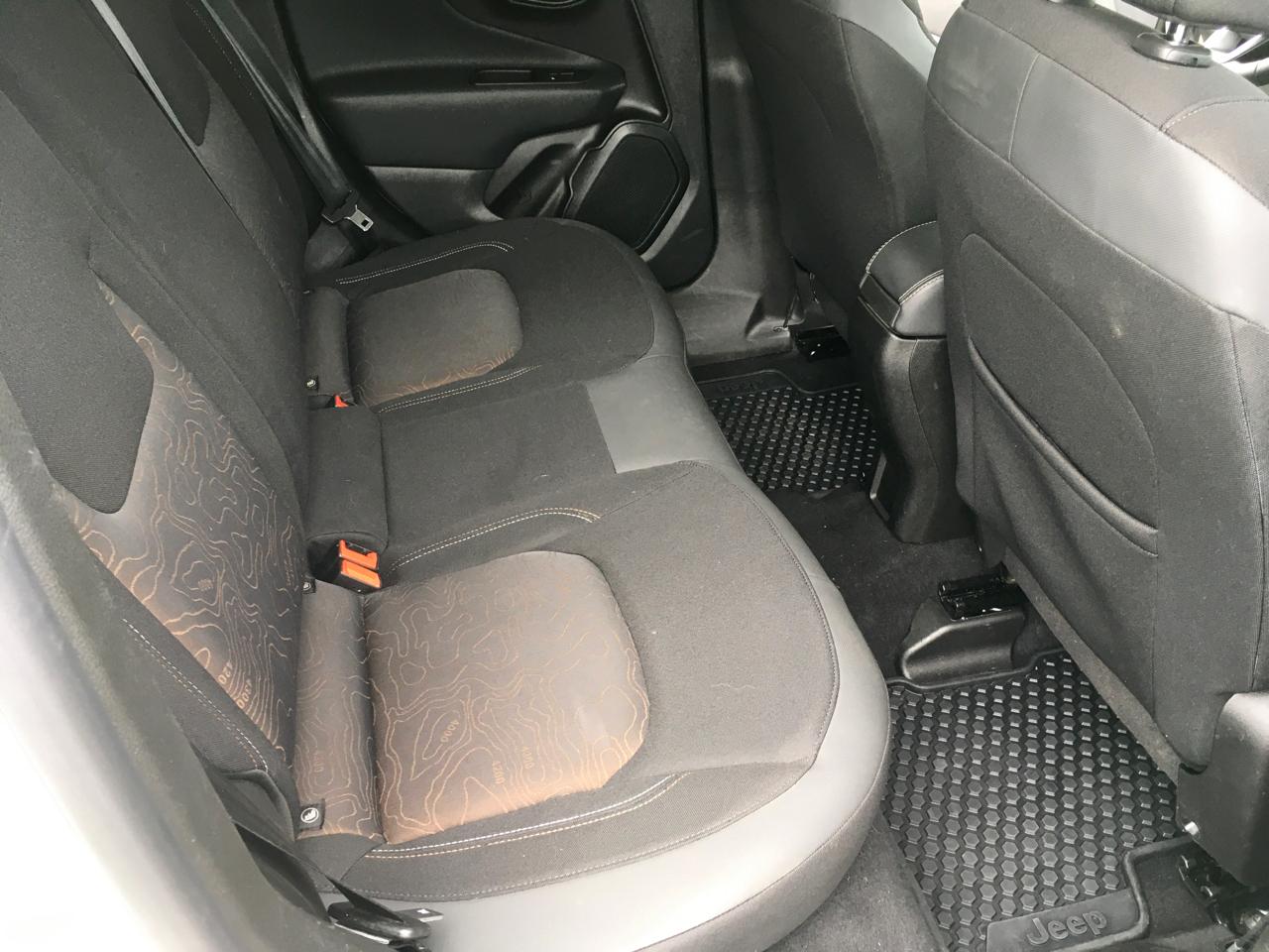 Jeep Renegade Latitude 2023