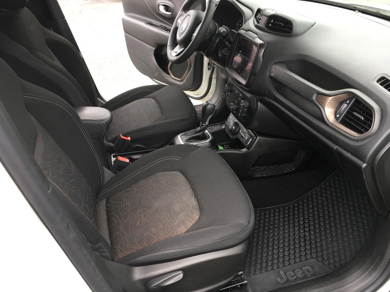 Jeep Renegade Latitude 2023