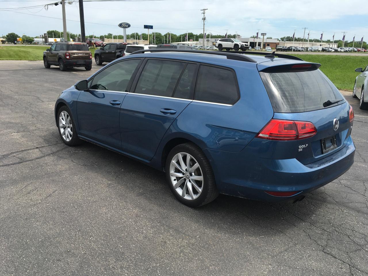 Volkswagen Golf SportWagen  2016