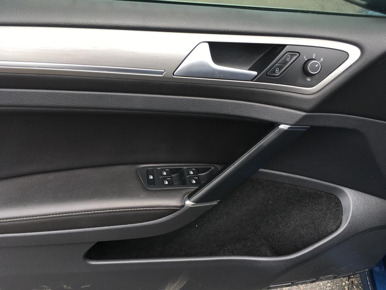Volkswagen Golf SportWagen  2016