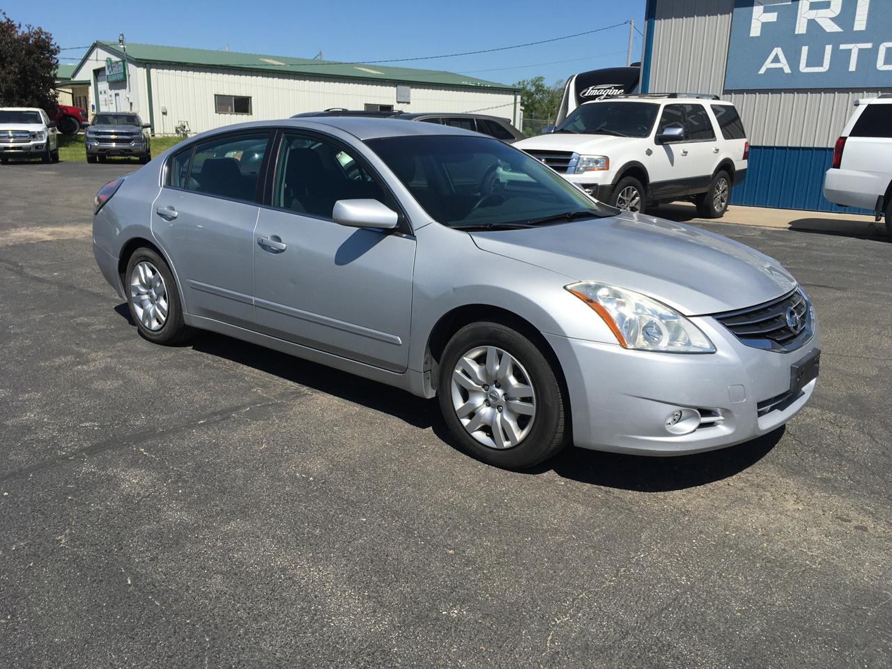 Nissan Altima 2.5 S 2011