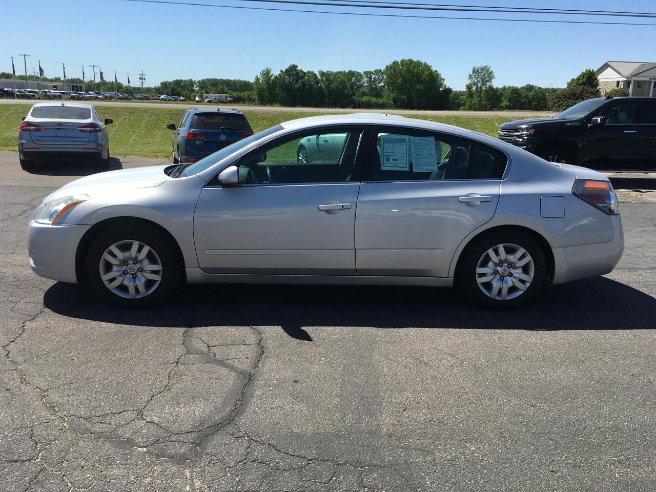 Nissan Altima 2.5 S 2011