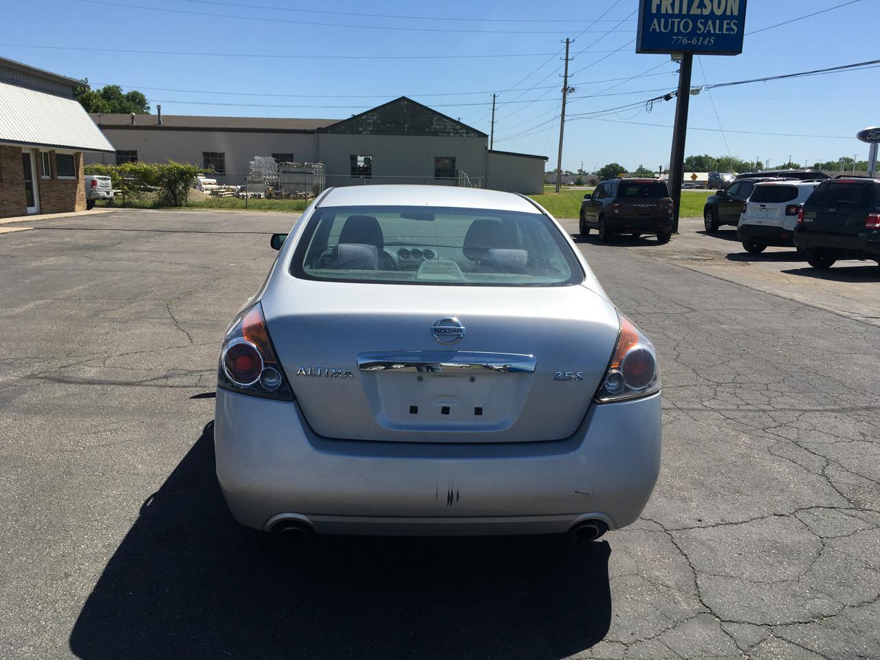 Nissan Altima 2.5 S 2011