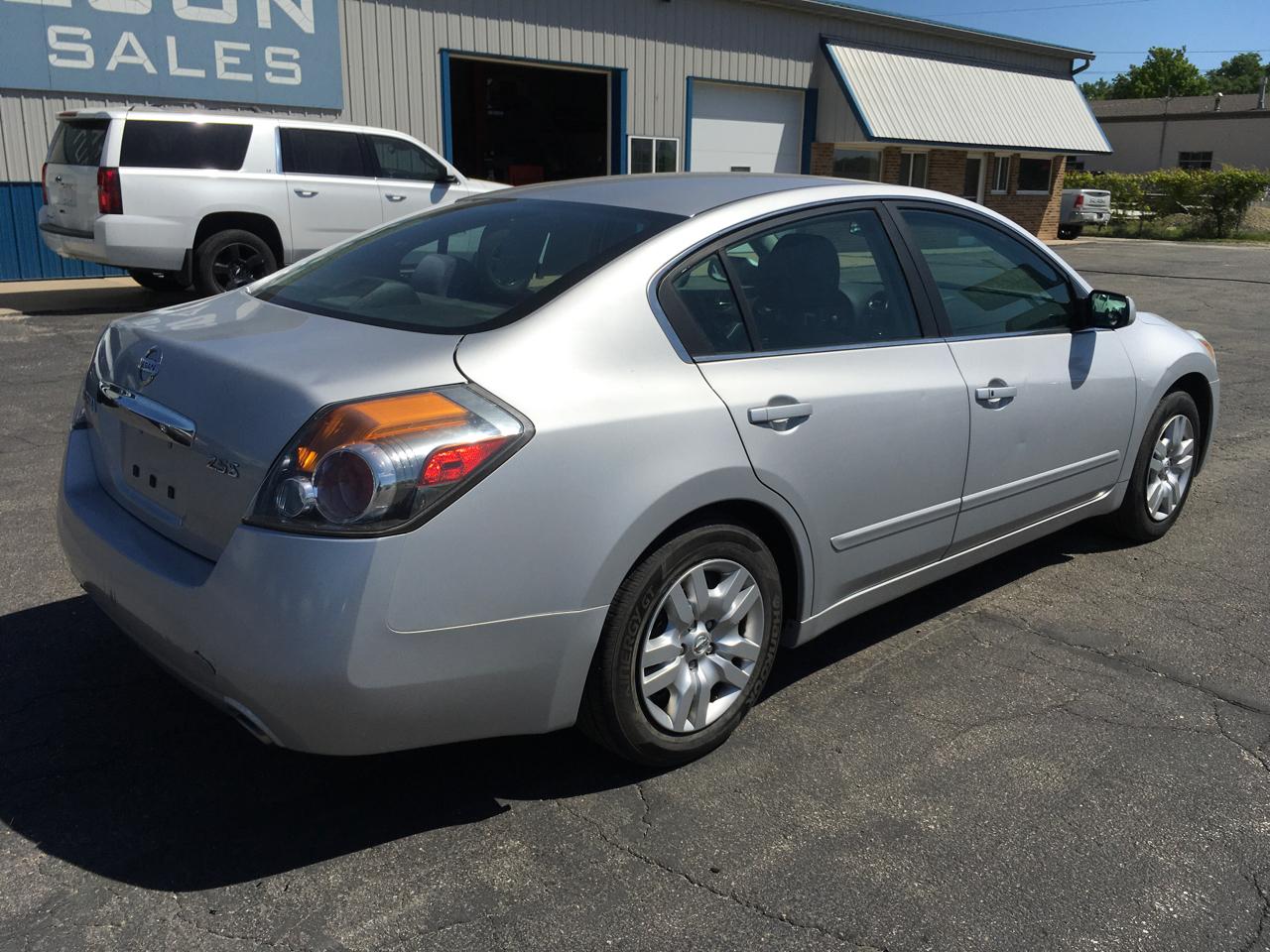Nissan Altima 2.5 S 2011