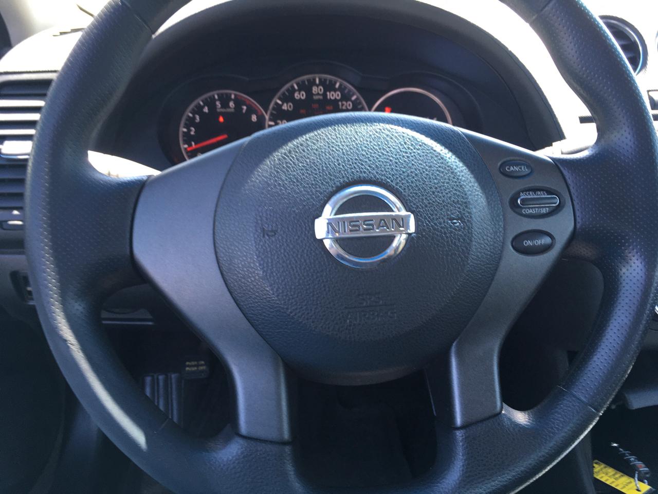 Nissan Altima 2.5 S 2011