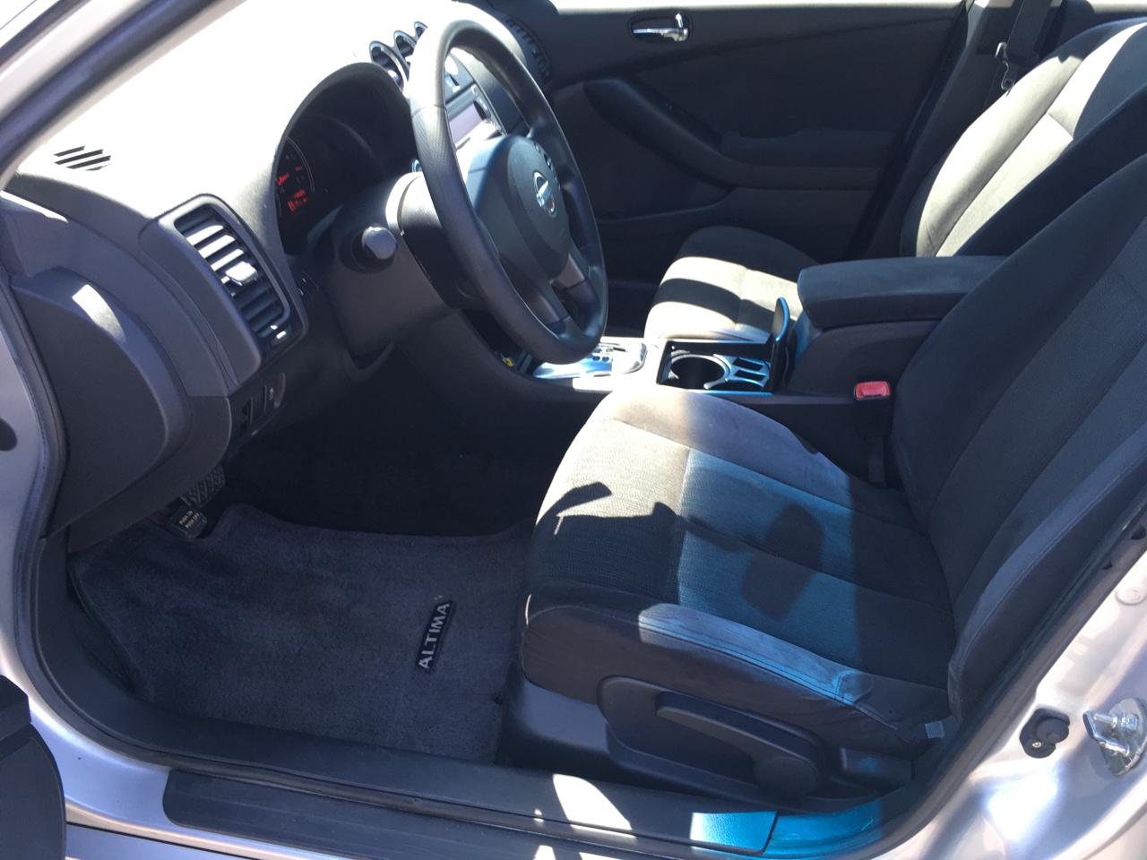 Nissan Altima 2.5 S 2011