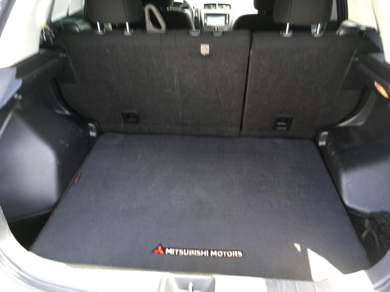Mitsubishi Outlander Sport  2019