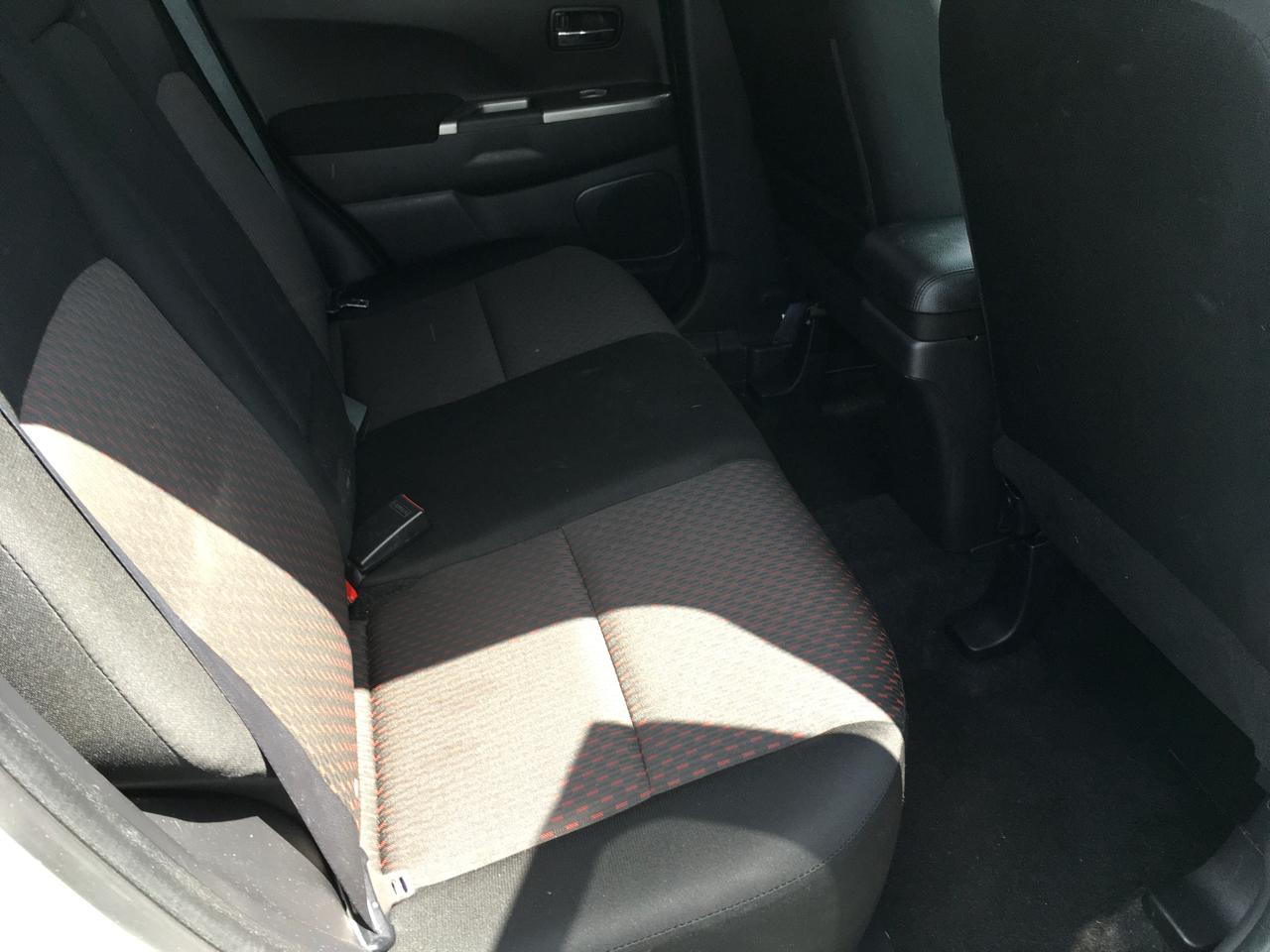 Mitsubishi Outlander Sport  2019