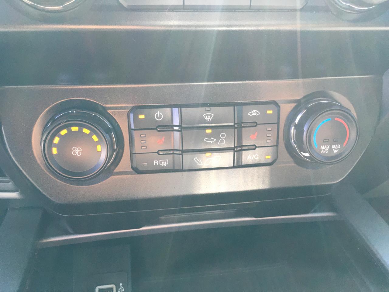 Ford F-150 XLT SuperCrew 4WD 2020