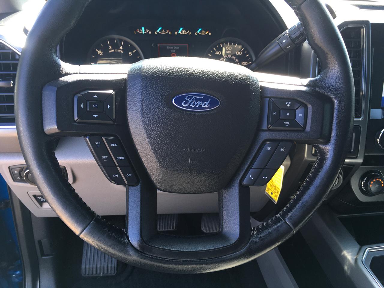 Ford F-150 XLT SuperCrew 4WD 2020