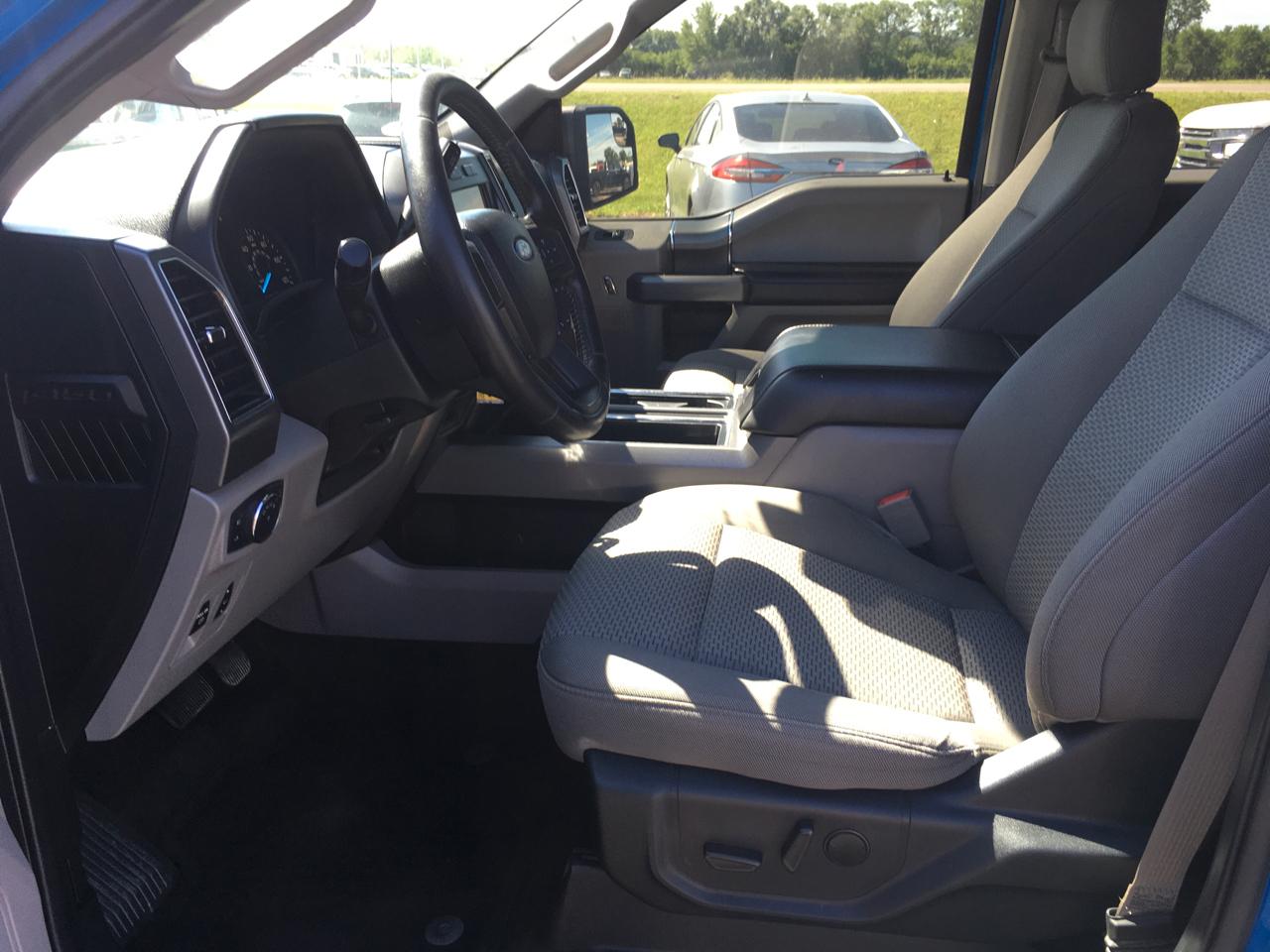 Ford F-150 XLT SuperCrew 4WD 2020