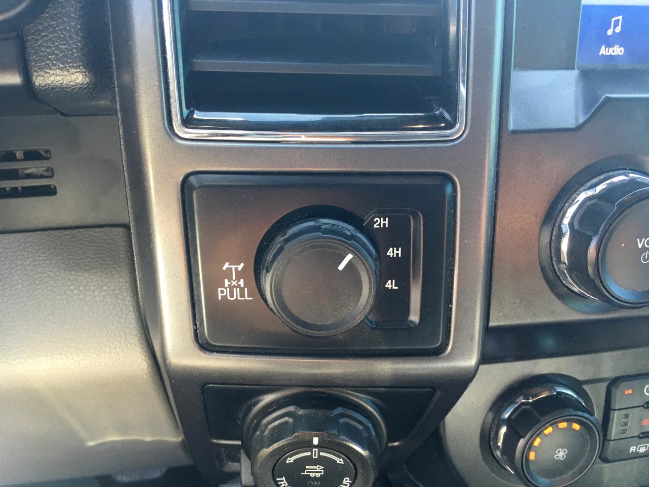 Ford F-150 XLT SuperCrew 4WD 2019