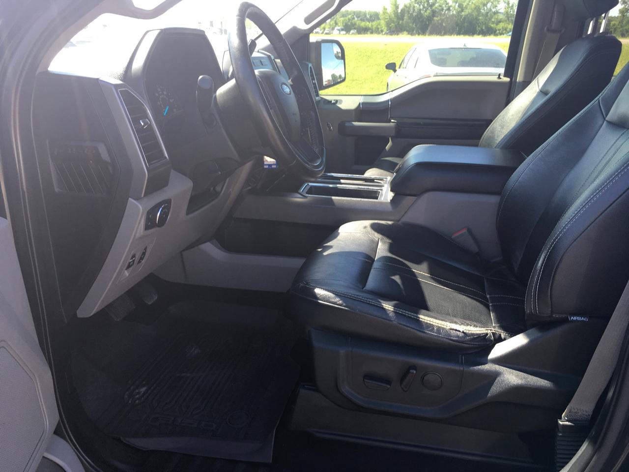 Ford F-150 XLT SuperCrew 4WD 2019
