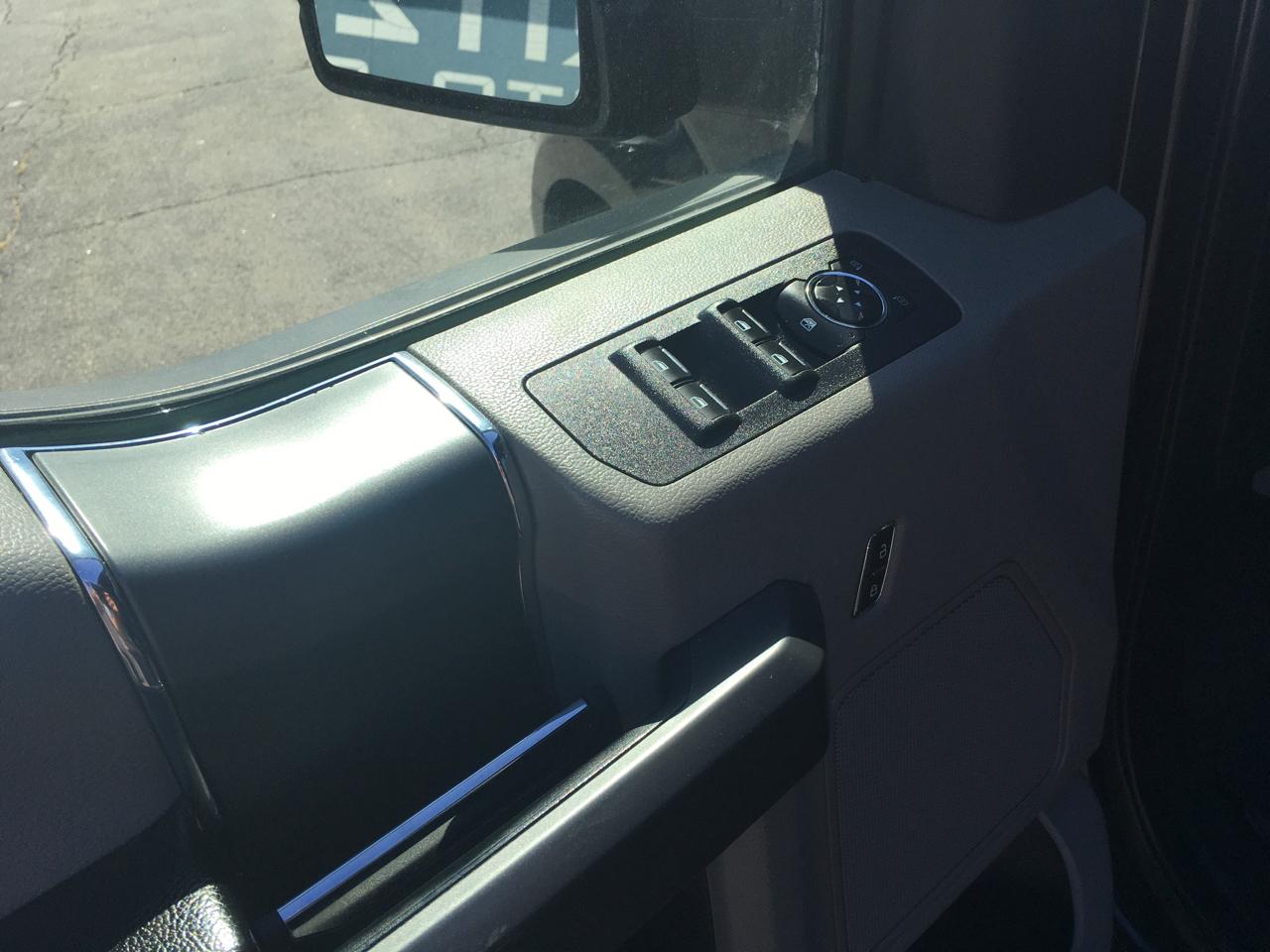Ford F-150 XLT SuperCrew 4WD 2019