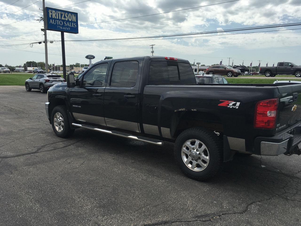Chevrolet Silverado 2500HD LTZ Crew Cab 4WD 2012