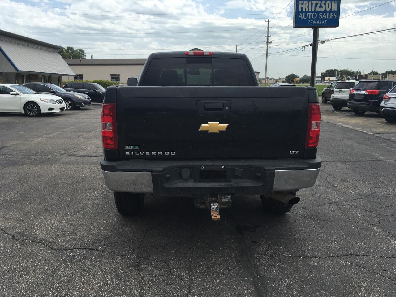 Chevrolet Silverado 2500HD LTZ Crew Cab 4WD 2012