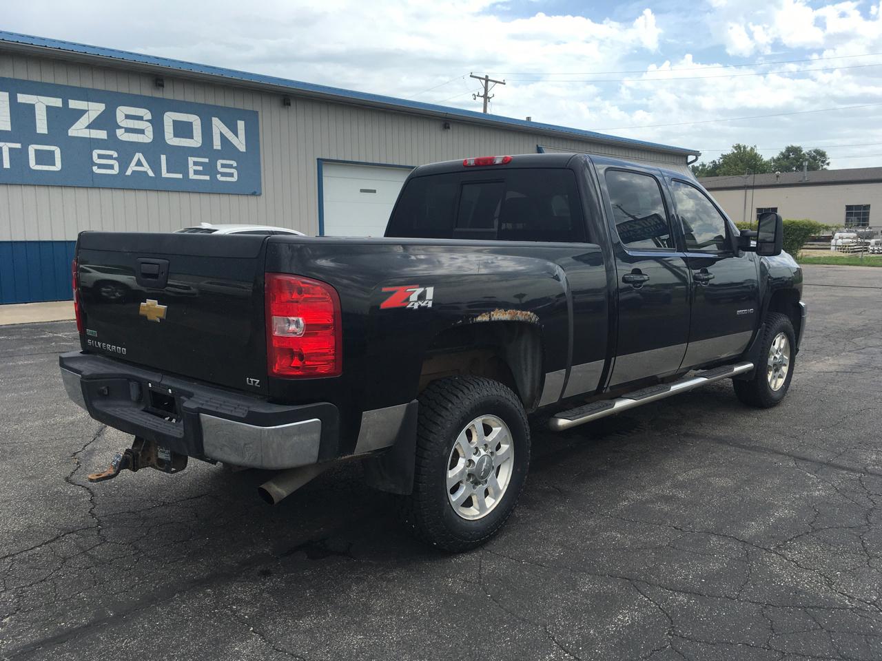 Chevrolet Silverado 2500HD LTZ Crew Cab 4WD 2012