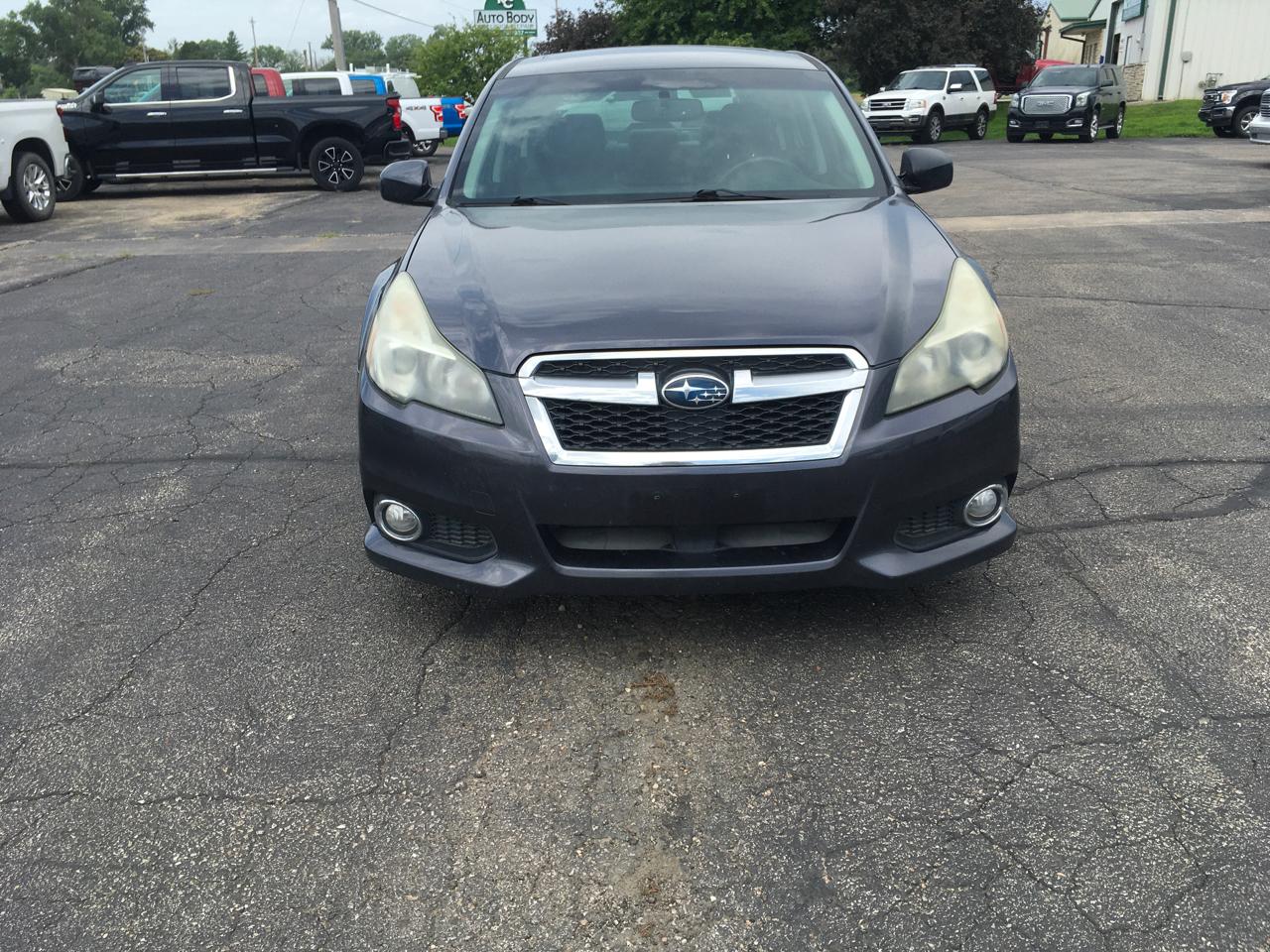 Subaru Legacy 2.5i Limited 2013