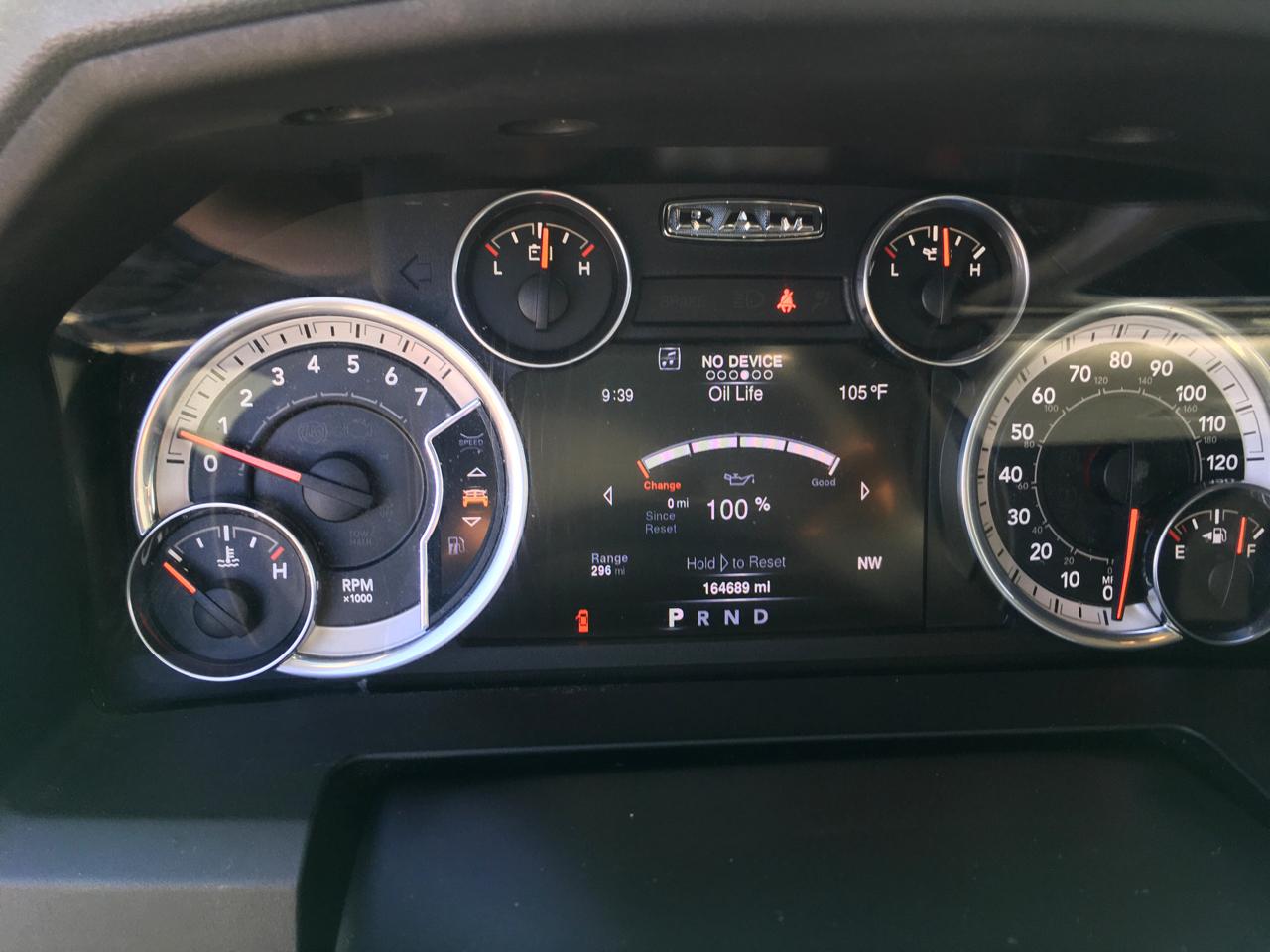 RAM 1500 SLT Crew Cab SWB 2WD 2016