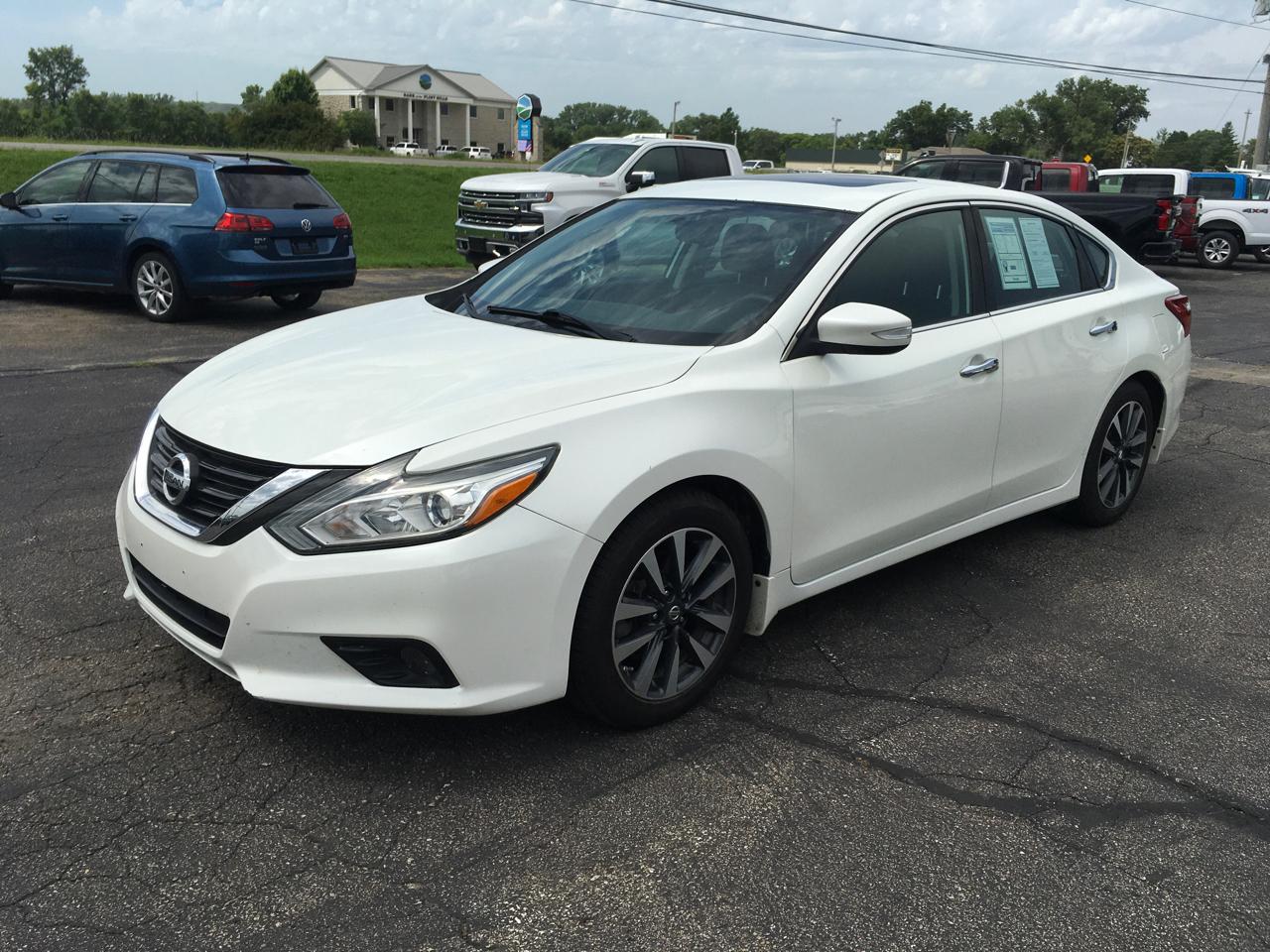 Nissan Altima 2.5 SV 2017