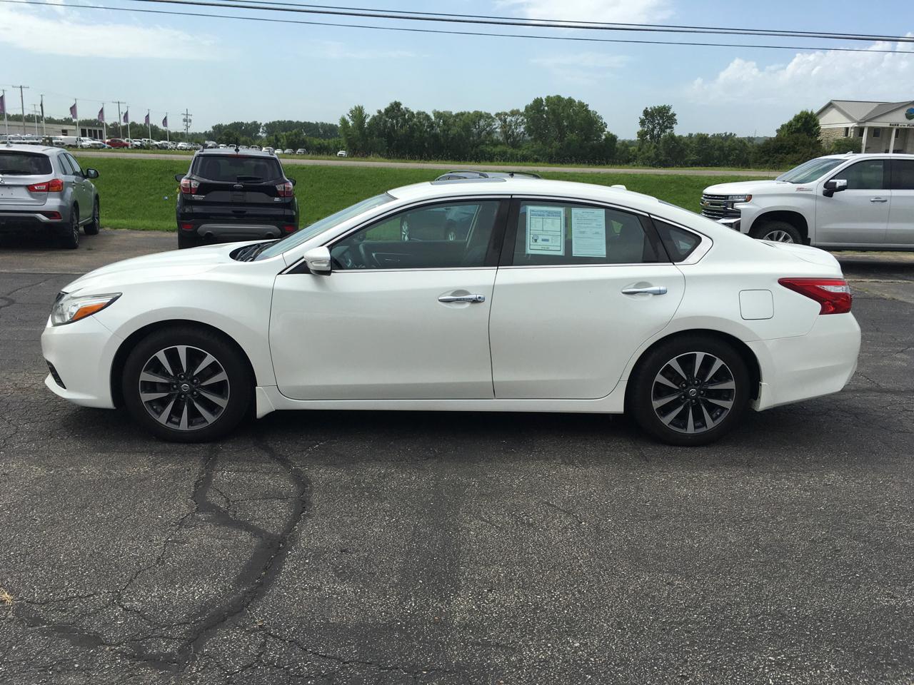 Nissan Altima 2.5 SV 2017