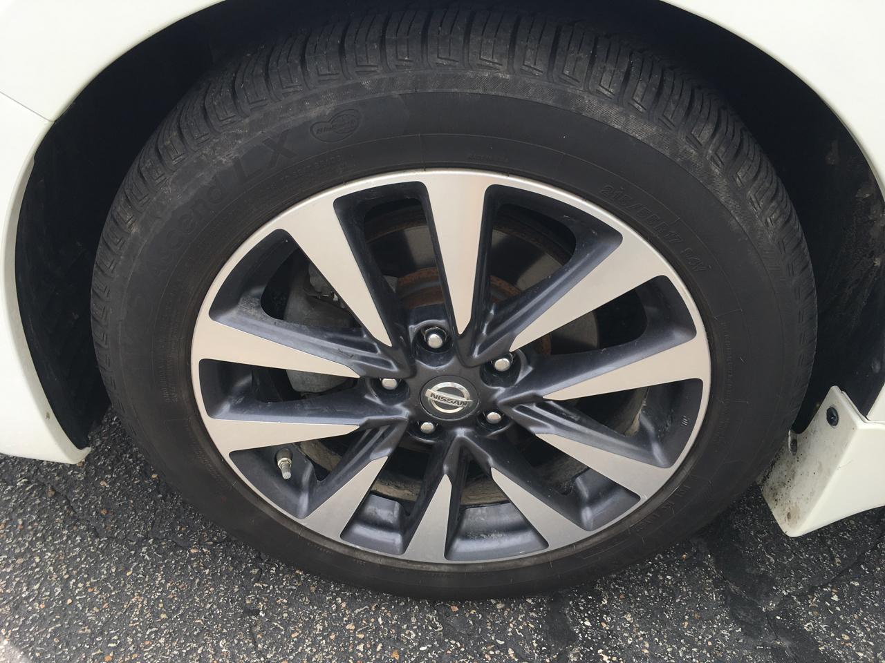 Nissan Altima 2.5 SV 2017