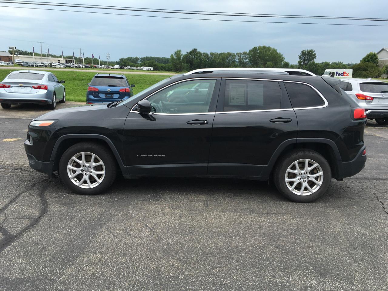 Jeep Cherokee Latitude FWD 2016