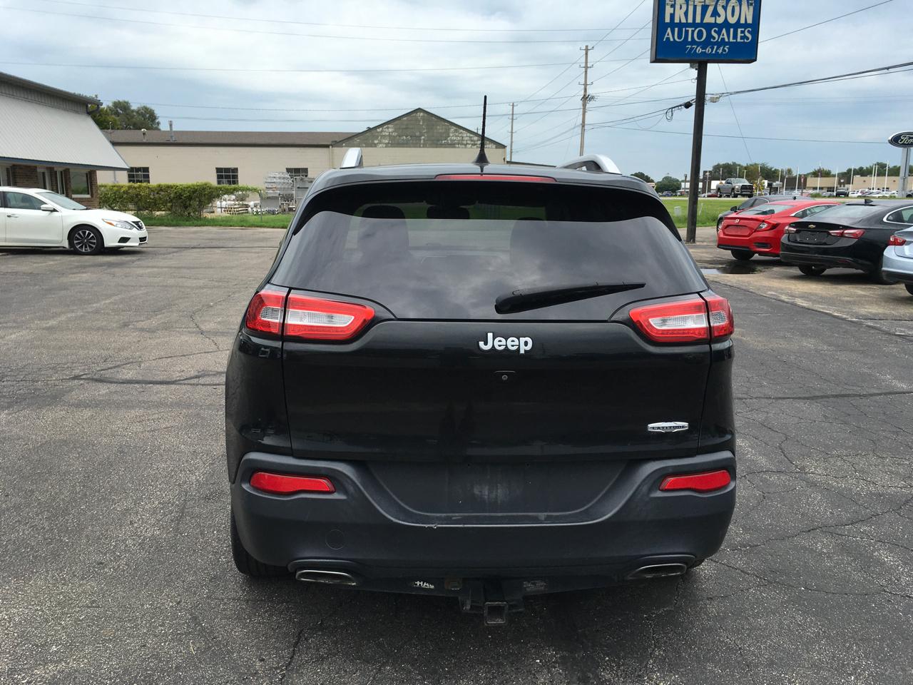 Jeep Cherokee Latitude FWD 2016